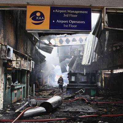 Flughafenbrand in Nairobi: Die Bilder
