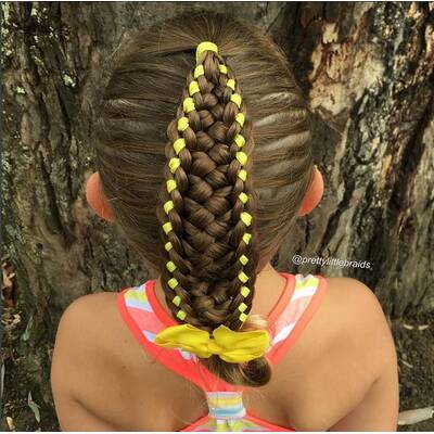 Prettylittlebraids - Mutter flechtet kleine Kunstwerke 