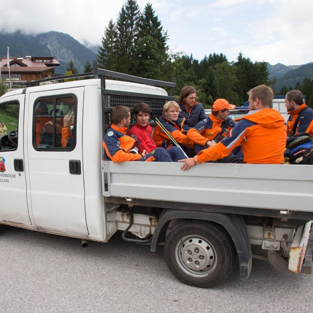 Forscher in Höhle abgestürzt: Rettung läuft