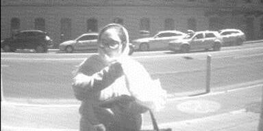 Polizei jagt Bankomatkarten-Diebin