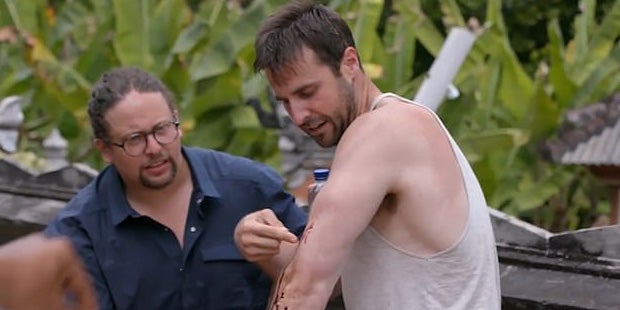 Wissenschaftler lässt sich von Python blutig beißen