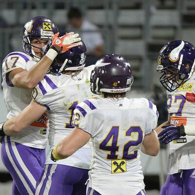 Vikings gewinnen gegen Raiders