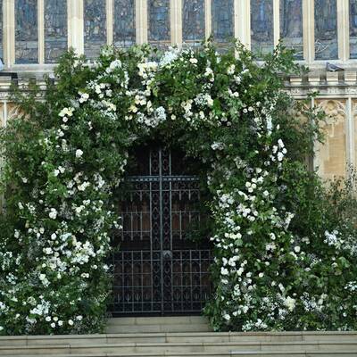 Meghan & Harry im Jaguar