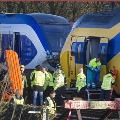 Zug-Zusammenstoß in Amsterdam: Bis zu 125 Verletzte