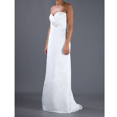 So könnte Jen's Brautkleid ausschauen 