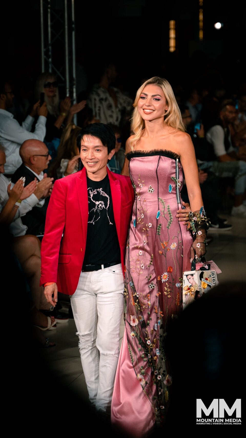 LA HONG als Auftakt der Fashion Week Berlin