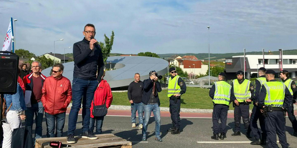 DEMONSTRATION FÜR RETTUNG DES NEUSIEDLER SEES