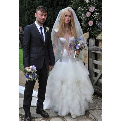 Die schrecklichsten Hochzeitskleider der Welt 