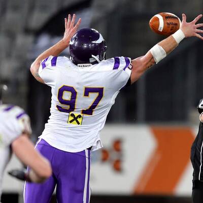 Vikings gewinnen gegen Raiders