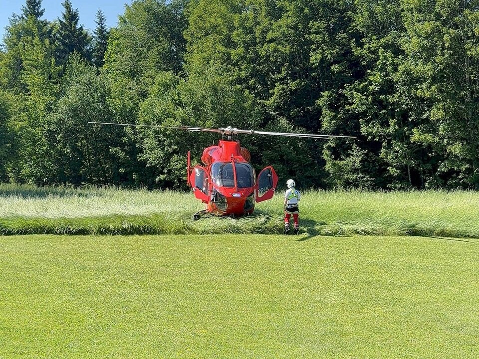 Mann nach Sturz Kopf eingeklemmt Aigen