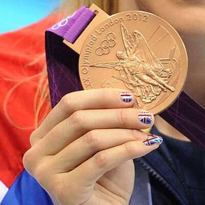 Nägel in Landesflaggen