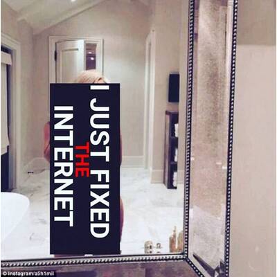 Kim Kardashian: So lacht das Netz über ihr Nackt-Selfie