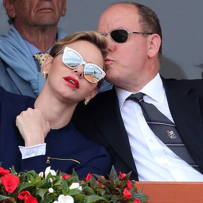 Fürstin Charlène & Albert turteln bei Tennisturnier