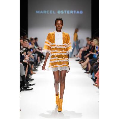 Marcel Ostertag .MQ VIENNA FASHIONWEEK.19