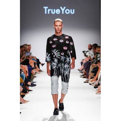 MQ VIENNA FASHION WEEK 18 - Opening