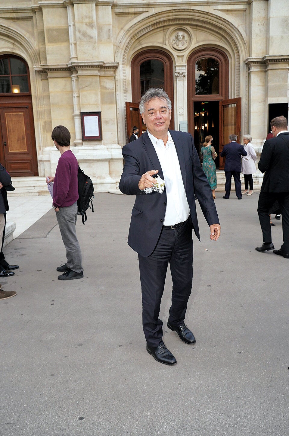 Society feiert Opern-Comeback