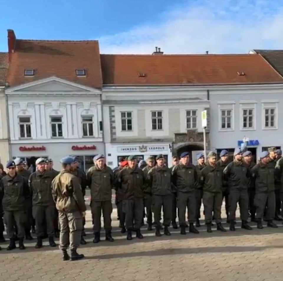AFDRU-Katastrophenhilfeeinheit in Korneuburg geehrt