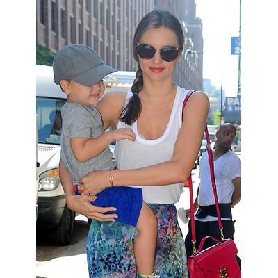 Supermama Miranda Kerr belustigt Sohn Flynn