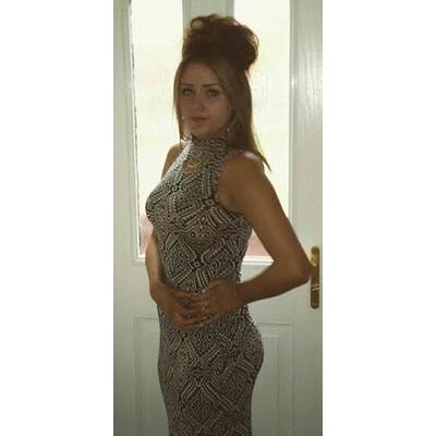 Dieses Mädchen weint Blut