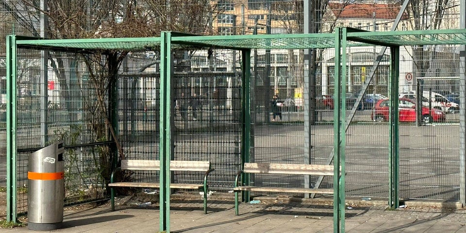 26-Jährige am Heimweg von Club in Park vergewaltigt