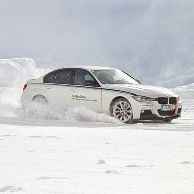 BMW Technic Drive 2013