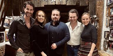 Hallmann: Star-Party beim legend&auml;ren Stanglwirt