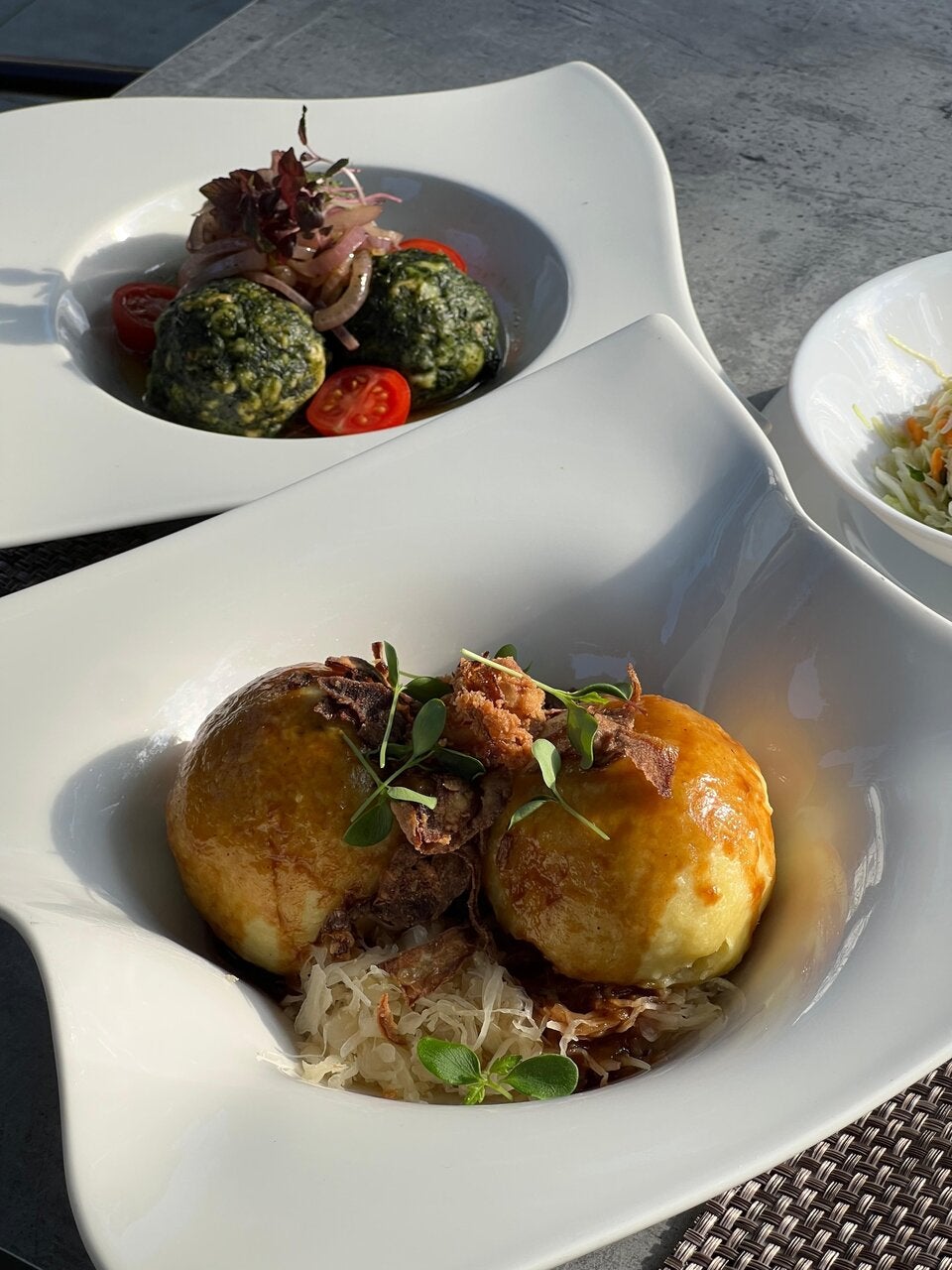 Mama Barbaras Knödel: Grammel- und Spinatknödel.