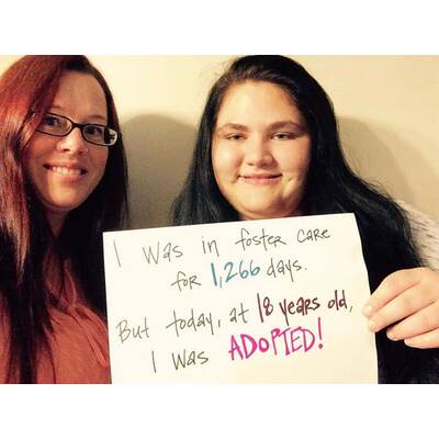 So süß feiern Kinder ihre Adoption 