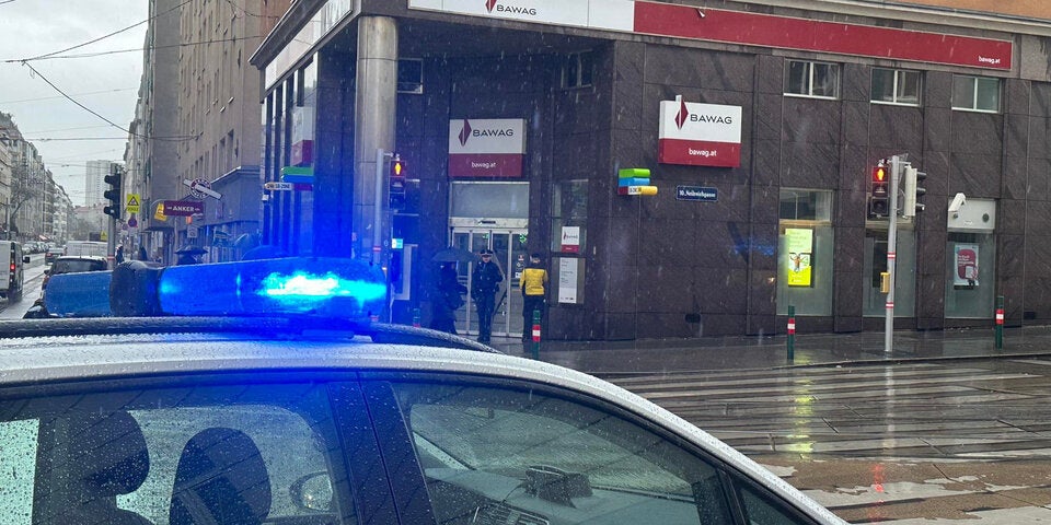 Überfall in Bank in Wien