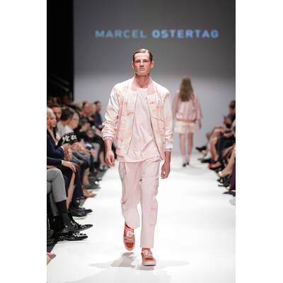 Marcel Ostertag .MQ VIENNA FASHIONWEEK.19
