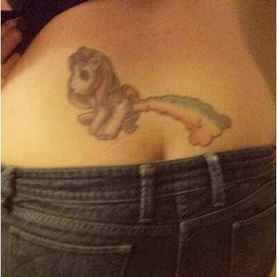 Die schlimmsten Tattoos der Welt