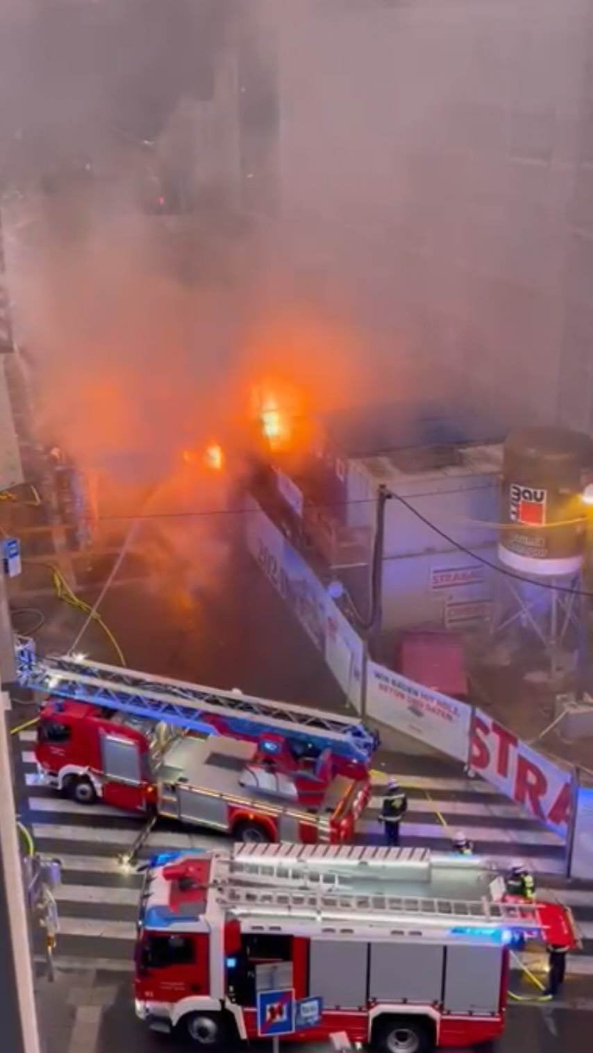 Video zeigt spektakulären Brand in Wien