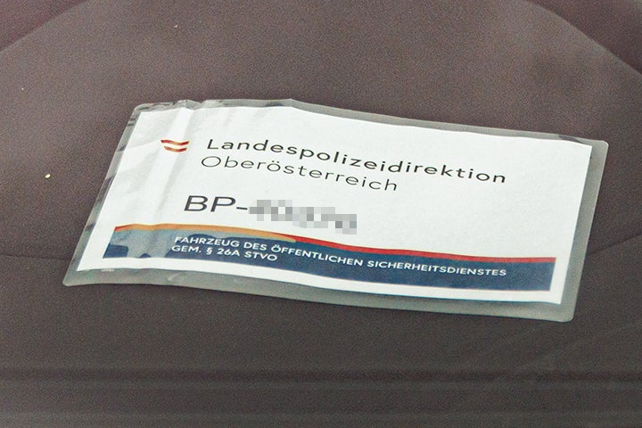 Polizei kassierte Strafzettel.