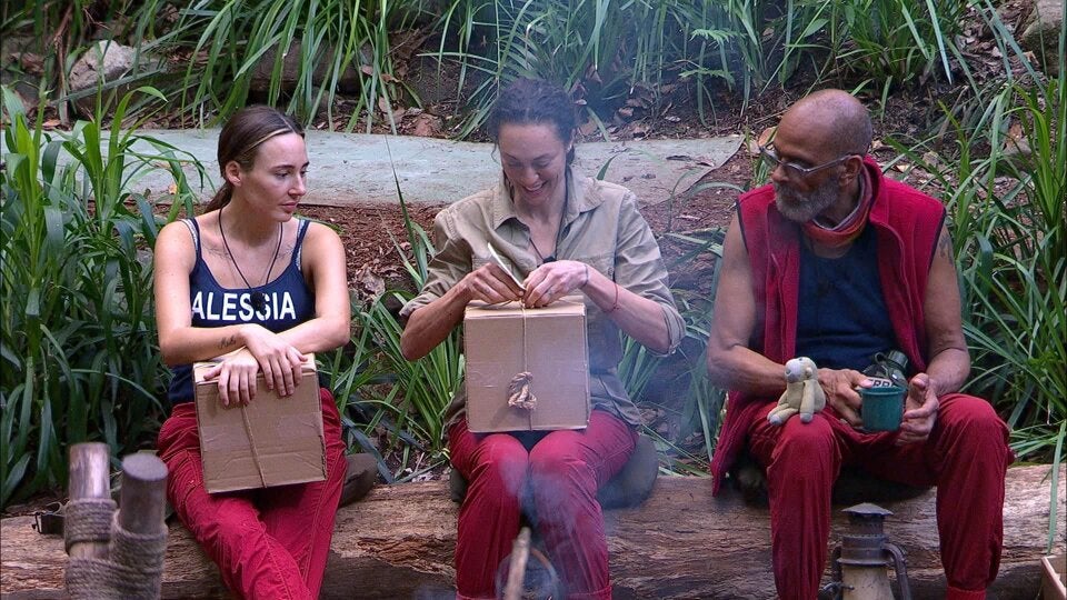 Alessia Herren, Lilly Becker und Pierre Sanoussi-Bliss kämpfen um den Sieg.