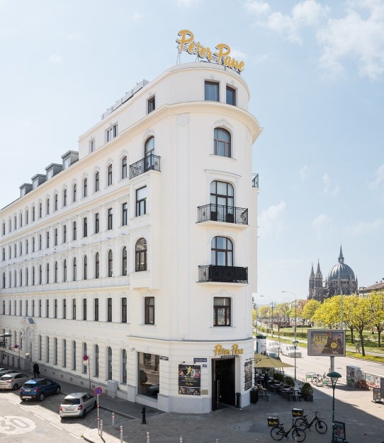 Imposanter Neubeginn für historischen Mariahilfer Prunkbau