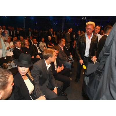 Sandy & Boris: Begegnung am Boxring