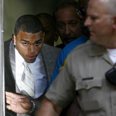 Prügelattacke: Sozialdienst für Chris Brown