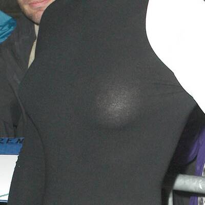 Rihanna zeigt Po und Busen