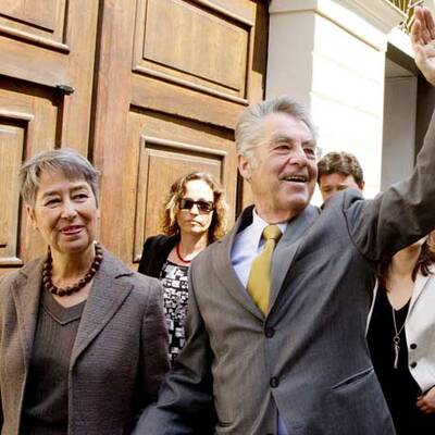 Fischer bei der Stimmabgabe