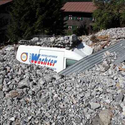 Murenabgänge und Waldbrand in Österreich