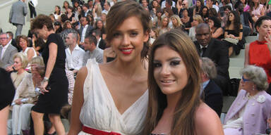 Kleine Löwin trifft König Karl