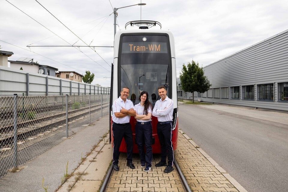 Thomas Linsmeier, Elisabeth Urbanitsch und Florijan Isaku setzen auf Teamwork.