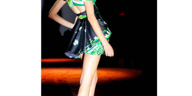 Zac Posen Spring 2010