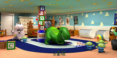 Erstes Schiff mit Wildwasserbahn