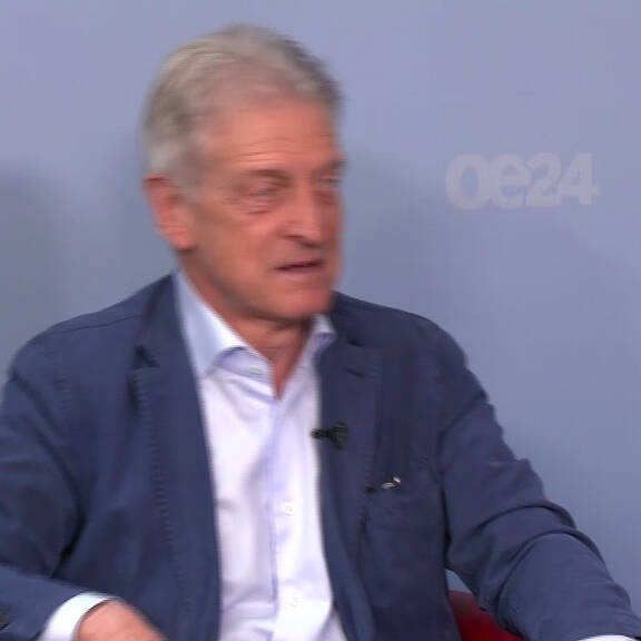 Die Wochenshow mit Sabrina Fröhlich