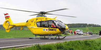 Radfahrerin bei Crash mit Auto verletzt