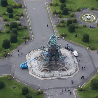 Die Bilder zum Rekord-Sprung