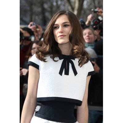 Keira Knightley schockt mit Wespen-Taille