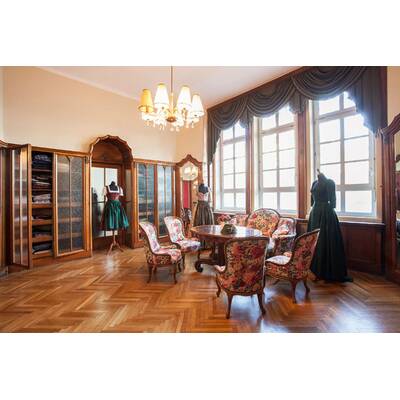 Lena Hoscheks Wiener Atelier