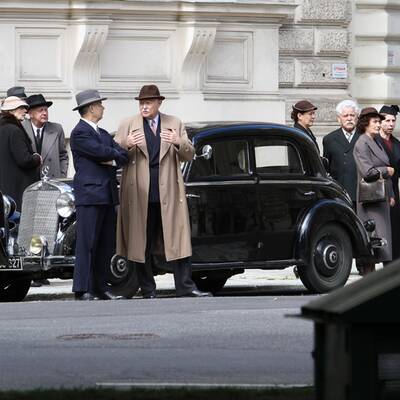 Am Set hinter der Votivkirche